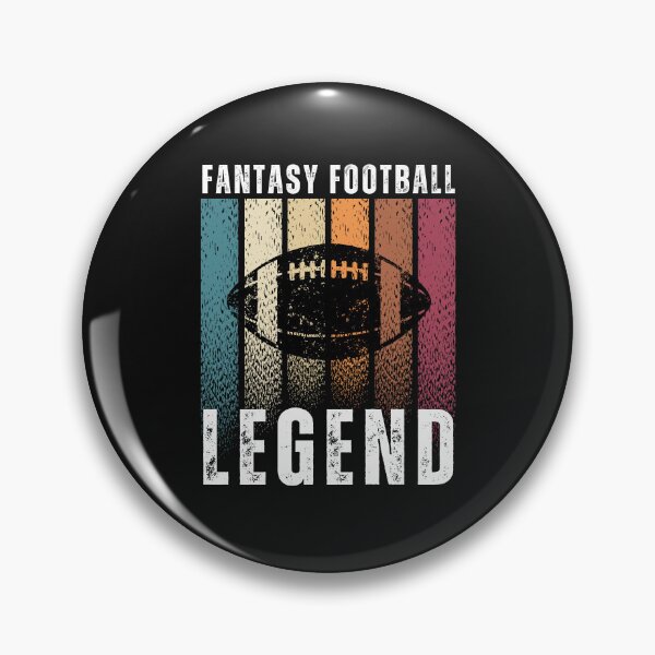 Artikelvorschau, Fantasy-Football-Legende Essential T-Shirt entworfen und verkauft von padeddesignart.