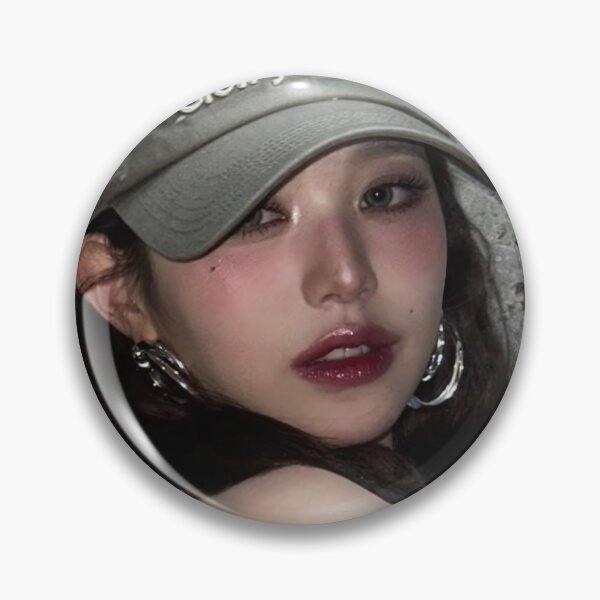 Artikelvorschau, IVE WONYOUNG IVE ACCENDIO HEYA IVE Mine entworfen und verkauft von Valereekmerch.