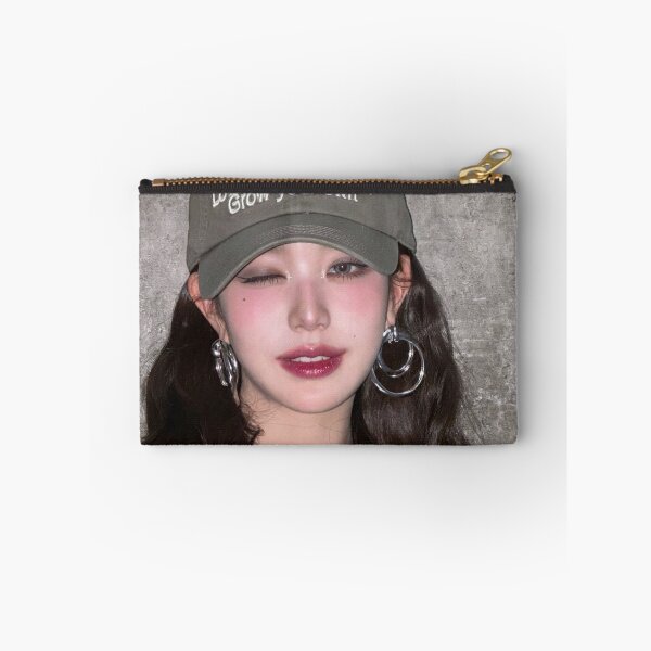Artikelvorschau, IVE WONYOUNG IVE ACCENDIO HEYA IVE Mine entworfen und verkauft von Valereekmerch.