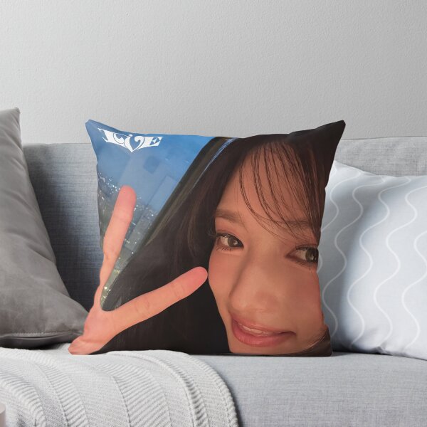 Artikelvorschau, IVE LEESEO IVE ACCENDIO HEYA IVE Mine entworfen und verkauft von Valereekmerch.