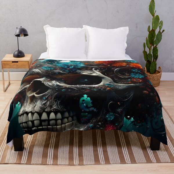 Artikelvorschau, Totenkopf mit Blumenmotiv aus Kristall entworfen und verkauft von BeeTheArtCo.