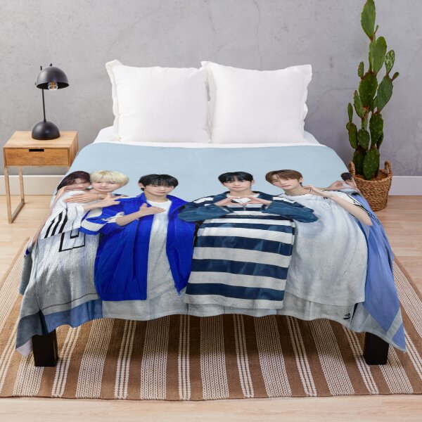 Item preview, TWSii (KPOP) designed and sold by jaofnn.