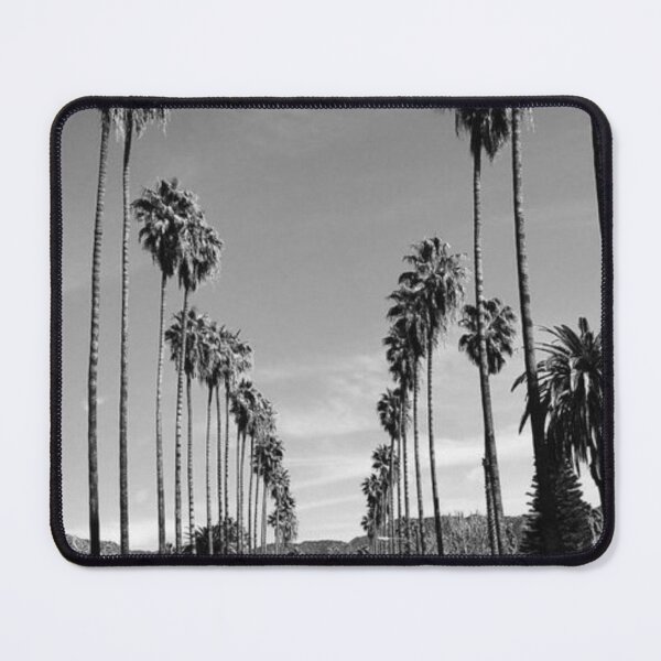 Aperçu de l'œuvre California Dreaming - Palmiers créée et vendue par VividWorks.
