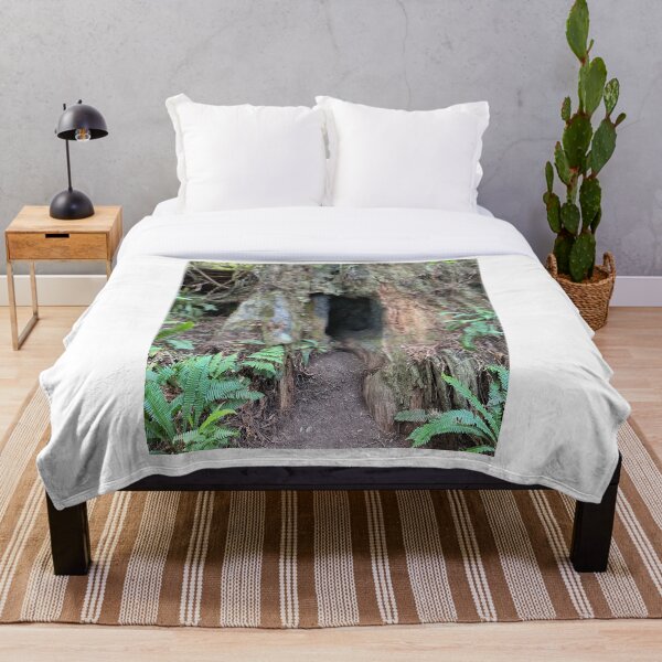 Item preview, Árbol del Parque Nacional Redwood designed and sold by cheyb29.