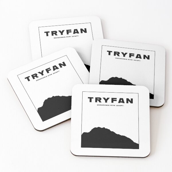 Artikelvorschau, Tryfan Berg T-Shirt entworfen und verkauft von Go Easy Apparel.