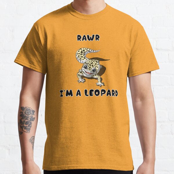 Dieser kleine Leopard ist bereit, mit Ihnen auf einem dieser fantastischen Gegenstände nach Hause zu gehen! Classic T-Shirt