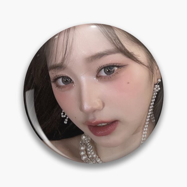 Artikelvorschau, IVE WONYOUNG IVE ACCENDIO HEYA IVE Mine entworfen und verkauft von Valereekmerch.