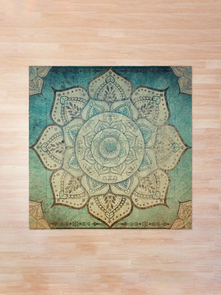 Alternate view of Faded Indian Mandala / Vintage Meditation Mandala Comforter