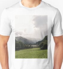 Glendalough Monastic Site II - Wicklow Mountains Ireland Unisex T-Shirt