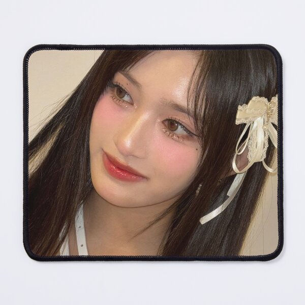 Item preview, IVE LEESEO IVE ACCENDIO HEYA IVE Mine designed and sold by Valereekmerch.
