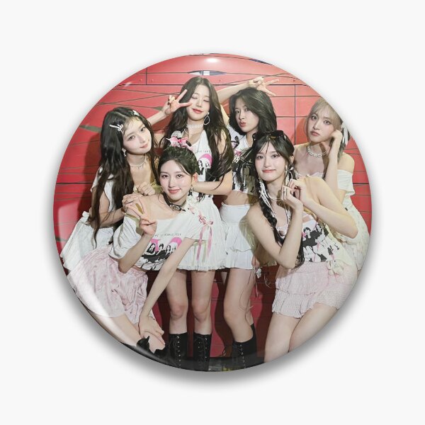 Artikelvorschau, IVE YUJIN REI LEESEO LIZ WONYOUNG GAEUL IVE ACCENDIO HEYA IVE Mine entworfen und verkauft von Valereekmerch.