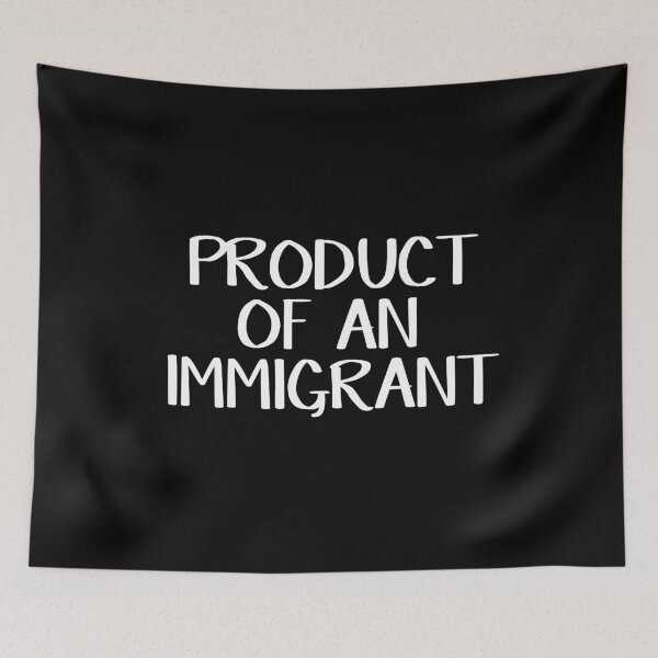 Aperçu de l'œuvre Produit d'un immigrant créée et vendue par allthetees.