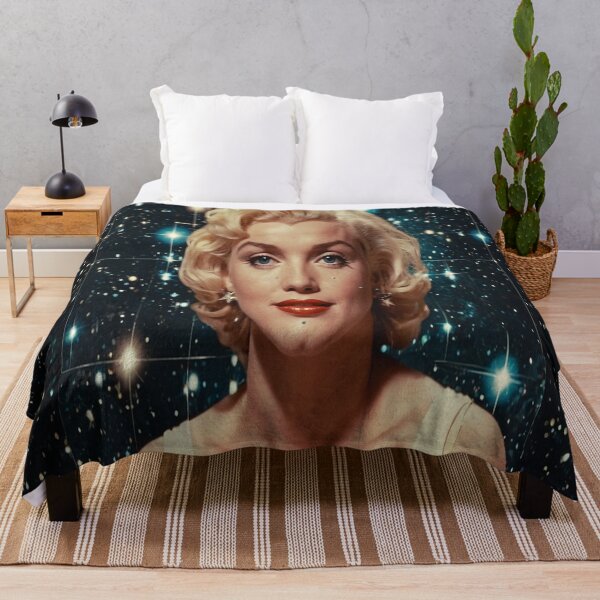 Aperçu de l'œuvre Super Star Iconic Old School Glamour Elegant Classic créée et vendue par Aleijandro Cantianich.