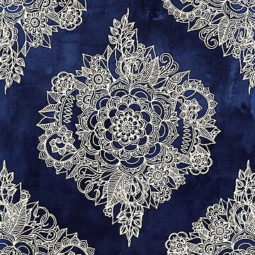Vorschaubild zum Design Cremefarbenes marokkanisches Blumenmuster auf tiefer Indigo-Tinte von micklyn