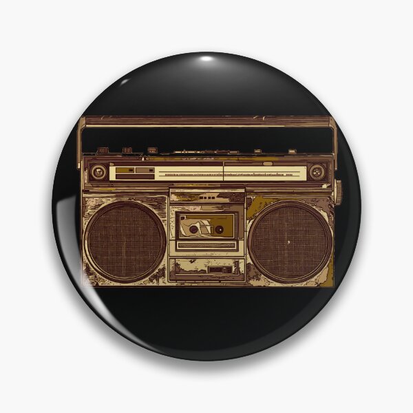 Artikelvorschau, Boombox mit robustem Vintage-Touch entworfen und verkauft von OwnTheAvenue.