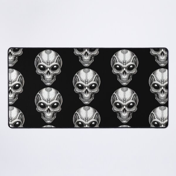Item preview, Alien Skull 8 designed and sold by LaNadaYFundante.