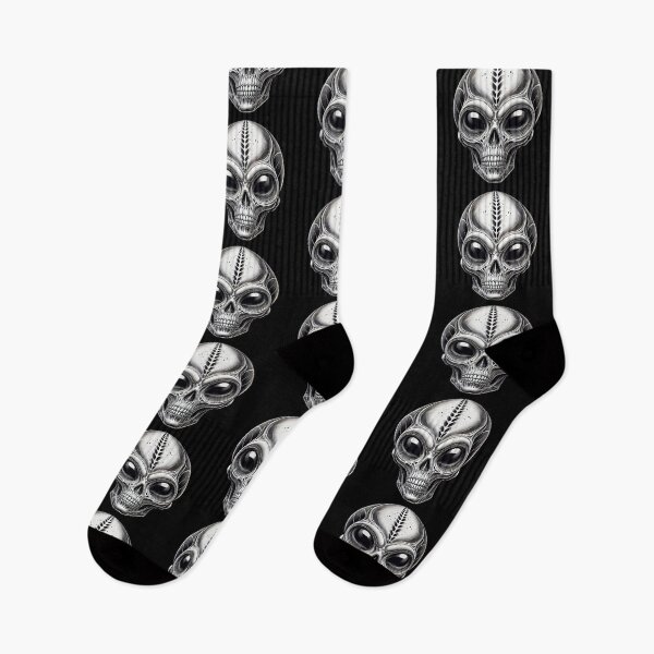 Item preview, Alien Skull 21 designed and sold by LaNadaYFundante.