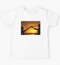 Love forever! Kids Tee