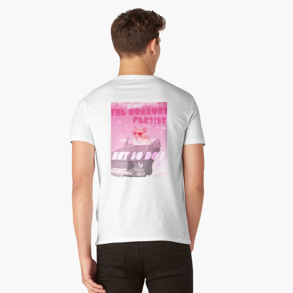 Vista previa del artículo con la obra «Camiseta de cuello en V», diseñado y vendido por caitlinkdesigns.