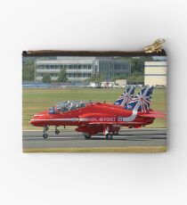 3 Arrow Take Off - Front Wheels Lifting - Farnborough 2014 Studio Pouch