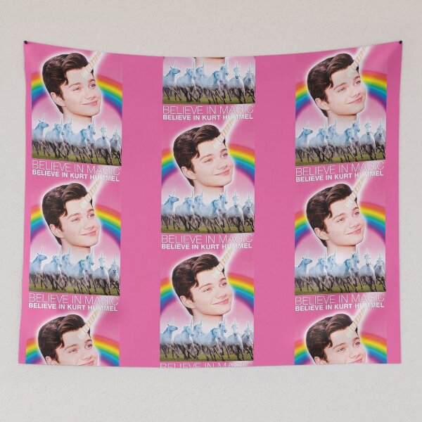 Artikelvorschau, Glee, glaube an Magie, glaube an Kurt Hummel Poster entworfen und verkauft von sarahhelizz.