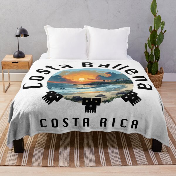 Vista previa del artículo con la obra «Costa Ballena - Costa Rica (con letras negras)», diseñado y vendido por VelvetRoom.
