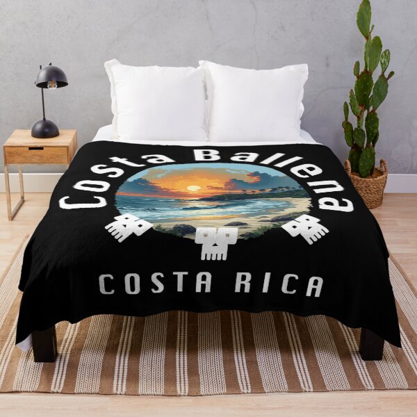 Vista previa del artículo con la obra «Costa Ballena - Costa Rica (con letras blancas)», diseñado y vendido por VelvetRoom.