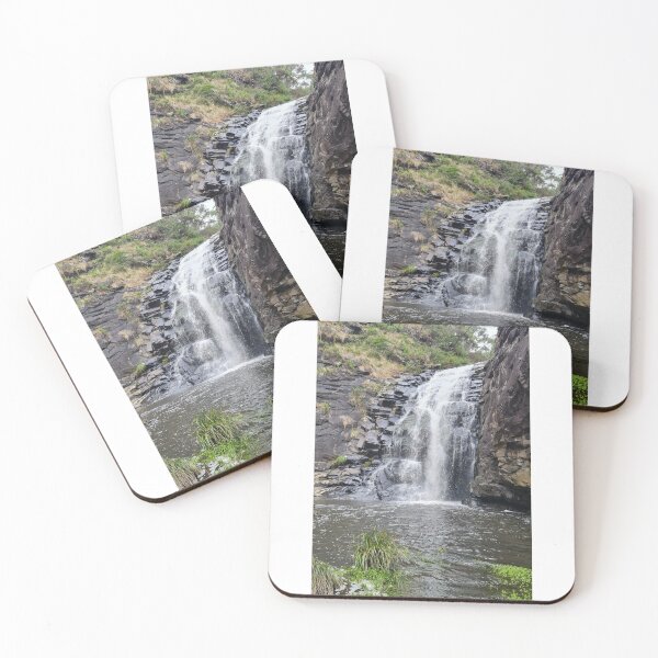 Artikelvorschau, WASSERFALL, WANDERN, REGENWALD, WASSER, VISUELL. entworfen und verkauft von Roslyn1978.