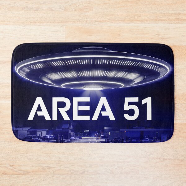 Artikelvorschau, UFO fliegt über Area 51 entworfen und verkauft von TheArtOfPat.