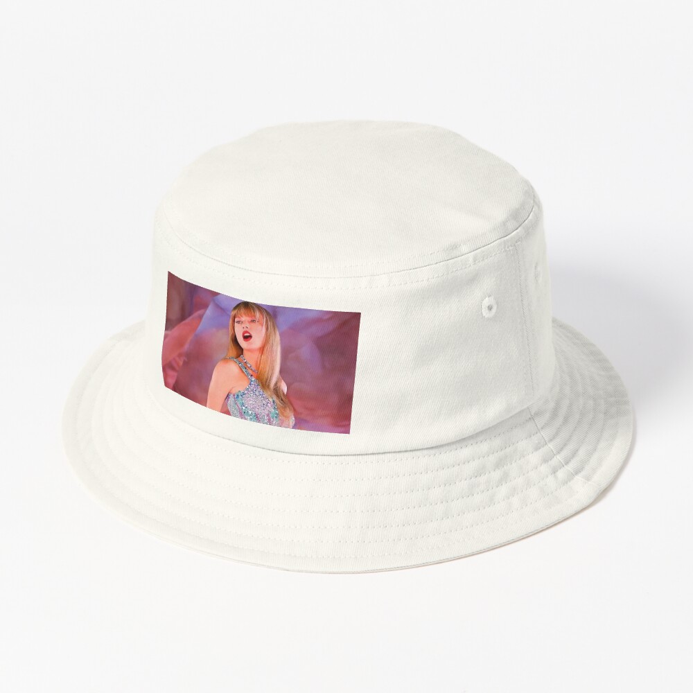 Artikel-Vorschau von Bucket Hat, designt und verkauft von RickNicolas9.