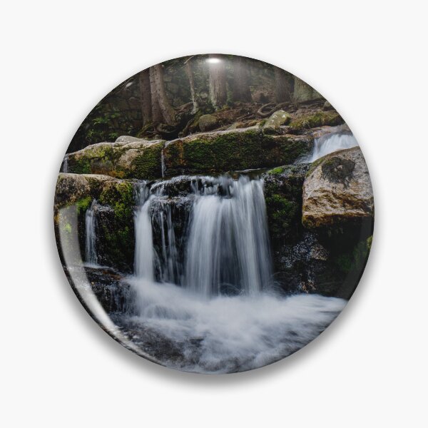 Artikelvorschau, Wasserfall in Polen entworfen und verkauft von ART-SUNRISE.