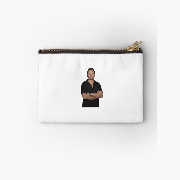 Aperçu de l'œuvre Ashton Irwin créée et vendue par CreateByCara.