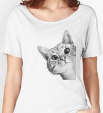sneaky cat Women's Relaxed Fit T-Shirt