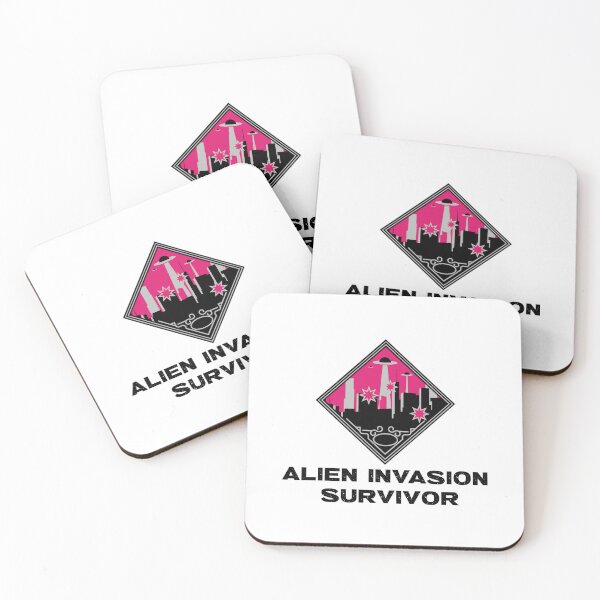 Artikelvorschau, Überlebender einer Alien-Invasion entworfen und verkauft von LunabelleTees.