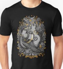 Tribal Belly Dancer Witch Unisex T-Shirt