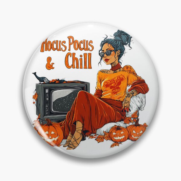 Artikelvorschau, Hocus Pocus & Chill Halloweentee Gruselig entworfen und verkauft von Pannyyy.