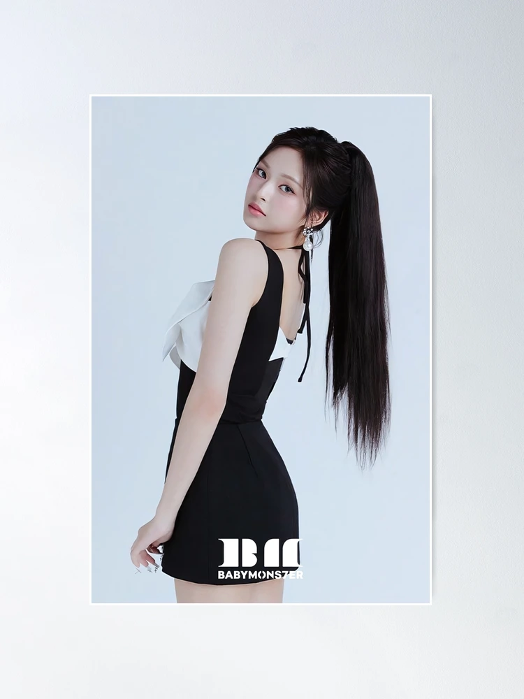 fposter,medium,wall_texture,