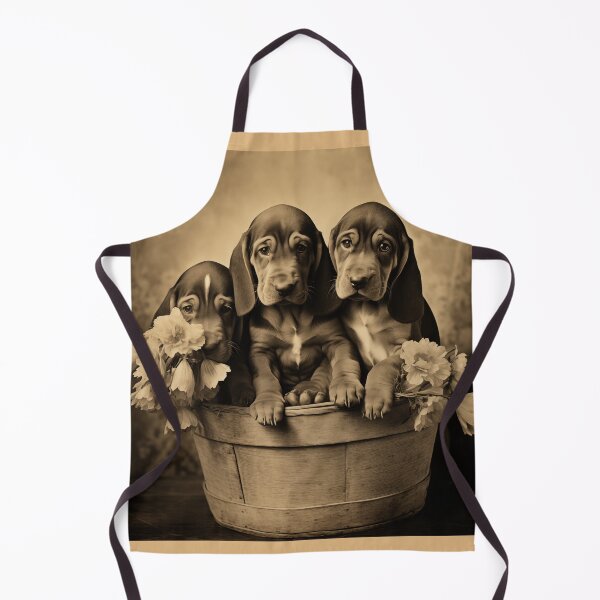 Aperçu de l'œuvre Photo vintage de chiots Bloodhound dans un panier créée et vendue par Samuelsboro.