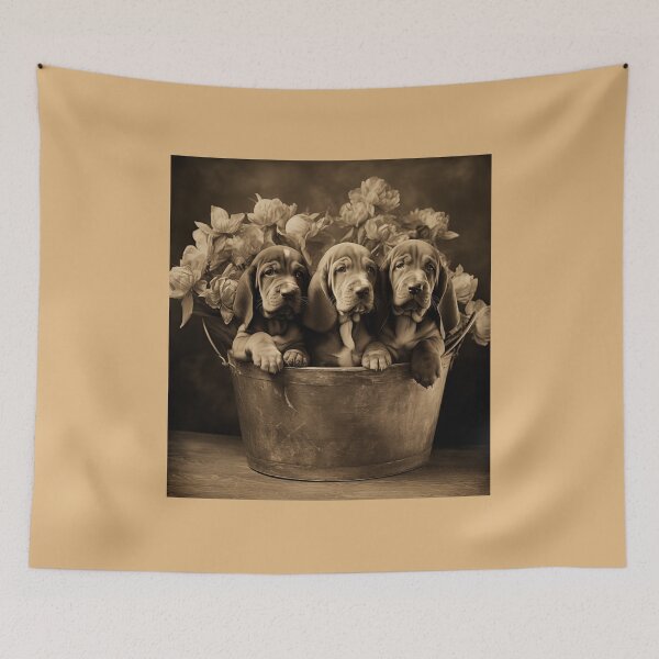 Artikelvorschau, Vintage Foto von Bloodhound Welpen in einem Korb mit Blumen entworfen und verkauft von Samuelsboro.