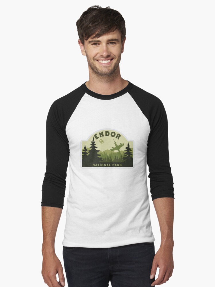 Imagen 1 de 3, Camiseta ¾ estilo béisbol con la obra Parque Nacional Endor, diseñada y vendida por Hanneliza.