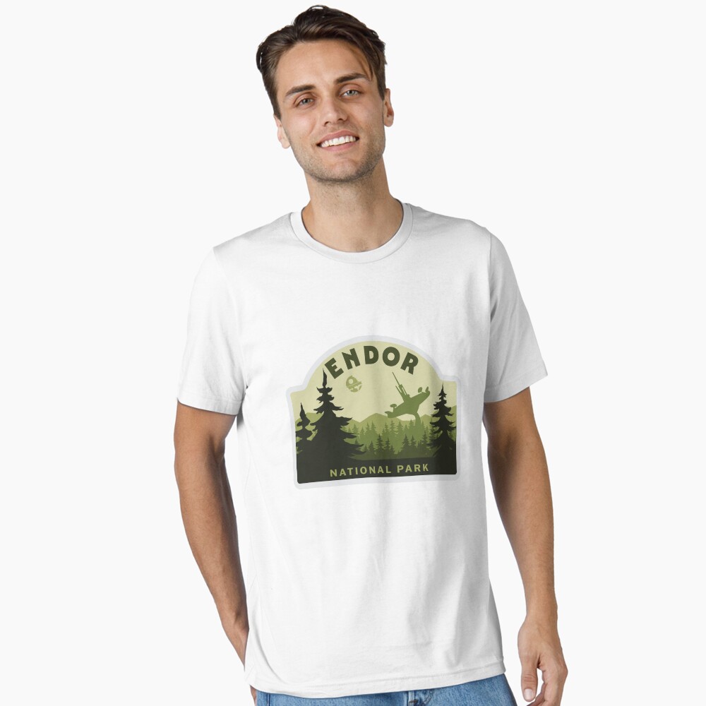 Vista previa del artículo con la obra «Camiseta esencial», diseñado y vendido por Hanneliza.