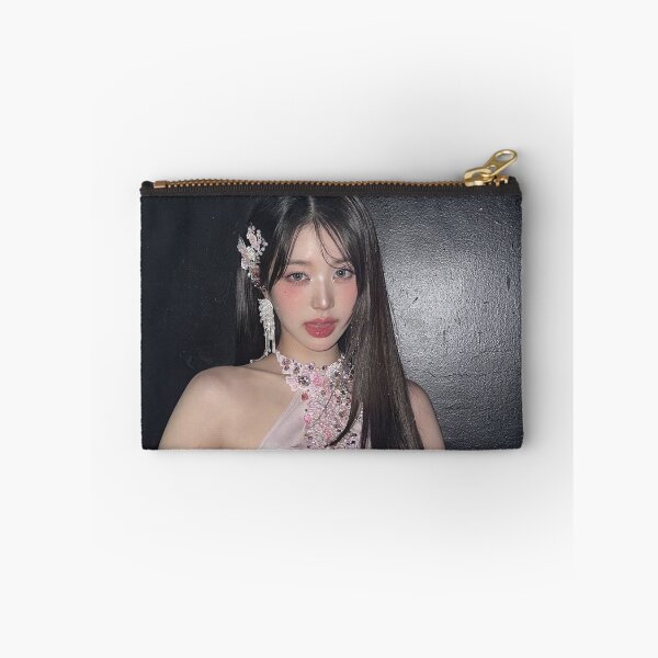 Artikelvorschau, IVE WONYOUNG IVE ACCENDIO HEYA IVE Mine entworfen und verkauft von Valereekmerch.
