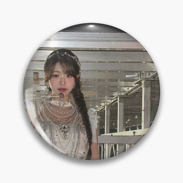 Artikelvorschau, IVE WONYOUNG IVE ACCENDIO HEYA IVE Mine entworfen und verkauft von Valereekmerch.