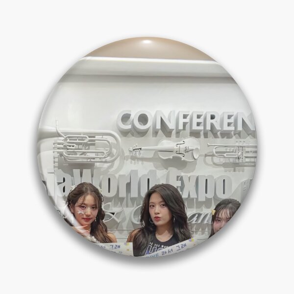 Artikelvorschau, IVE WONYOUNG YUJIN REI LEESEO GAEUL LIZ IVE ACCENDIO HEYA IVE Mine entworfen und verkauft von Valereekmerch.