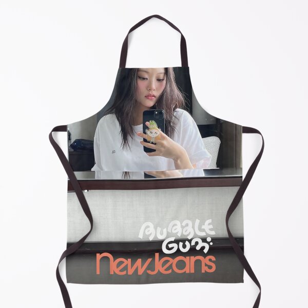 Artikelvorschau, Haerin Bubble Gum Right Now Supernatural Wie süß Super schüchtern Cool mit dir ETA New Zip entworfen und verkauft von Valereekmerch.