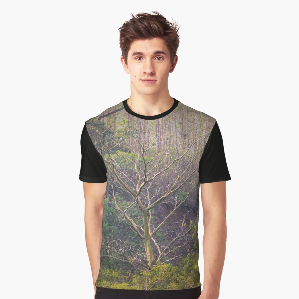 Soul-baring Tree Graphic T-Shirt