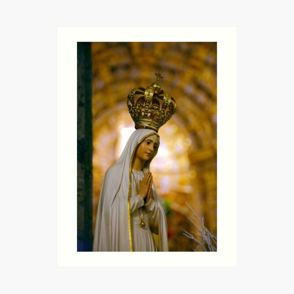 Our Lady of Fatima Art Print