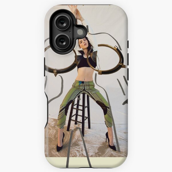 Aperçu de l'œuvre Kendall Jenner : Mode  créée et vendue par Leni Smoragdova.