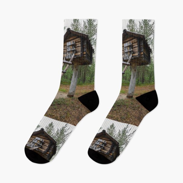 Item preview, Nili. Tree top hut. Siida 8 designed and sold by Jouko Lehto Photography.