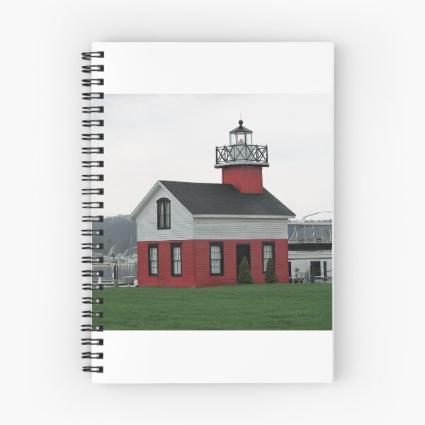 Aperçu de l'œuvre petit phare créée et vendue par Beth Tidd.